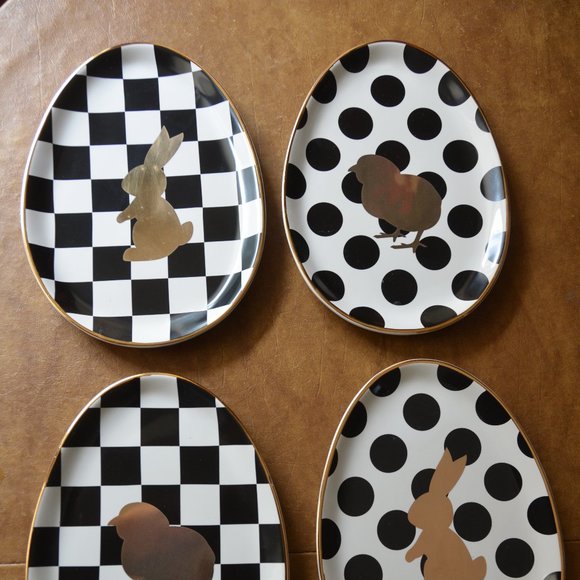 RARE 4 MACKENZIE CHILDS EGG RABBIT CHICK COURTLY CHECK CERAMIC SALAD PLATE SET - Picture 2 of 12